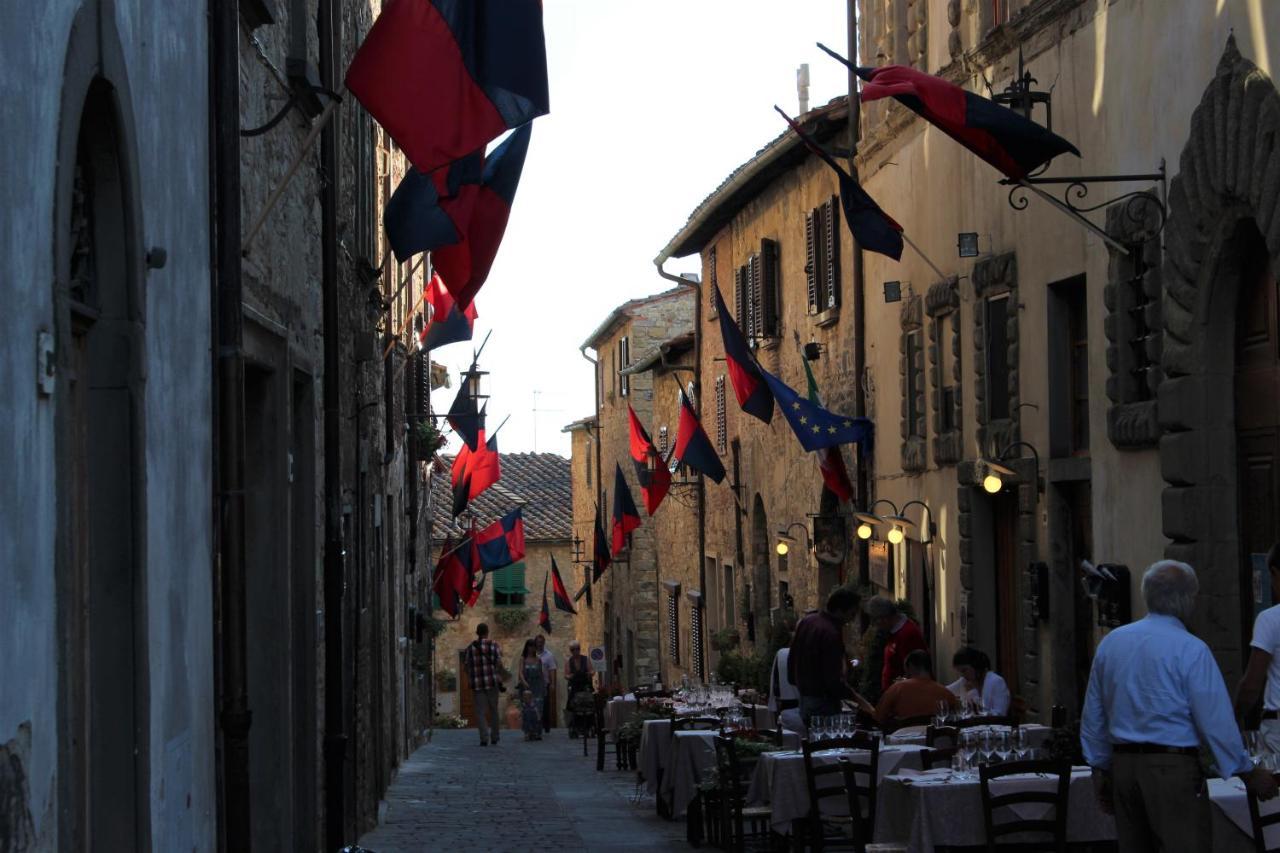 Le Terrazze Del Chianti B&B Residenza D'Epoca E Di Charme San Donato in Poggio Exterior foto