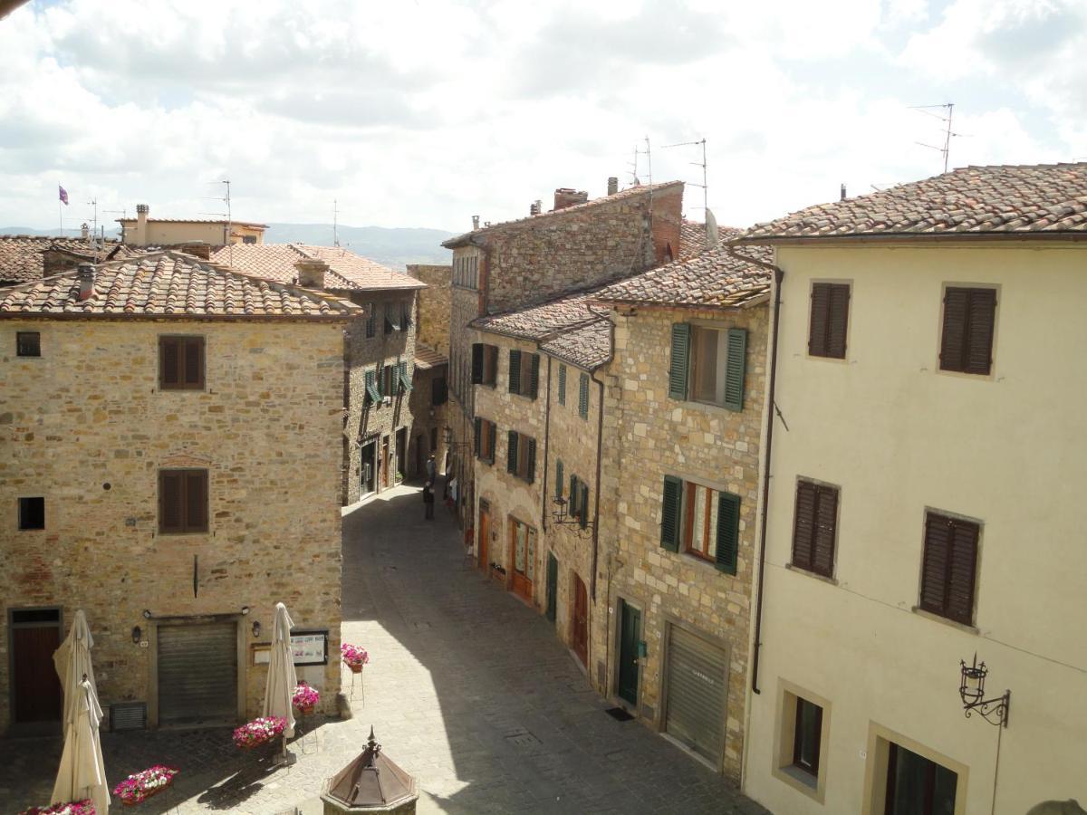 Le Terrazze Del Chianti B&B Residenza D'Epoca E Di Charme San Donato in Poggio Exterior foto