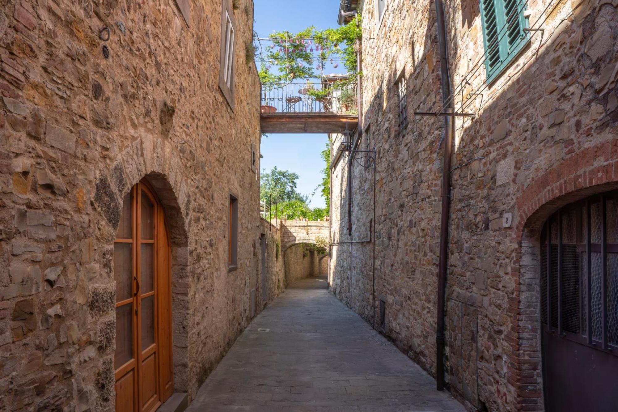 Le Terrazze Del Chianti B&B Residenza D'Epoca E Di Charme San Donato in Poggio Exterior foto